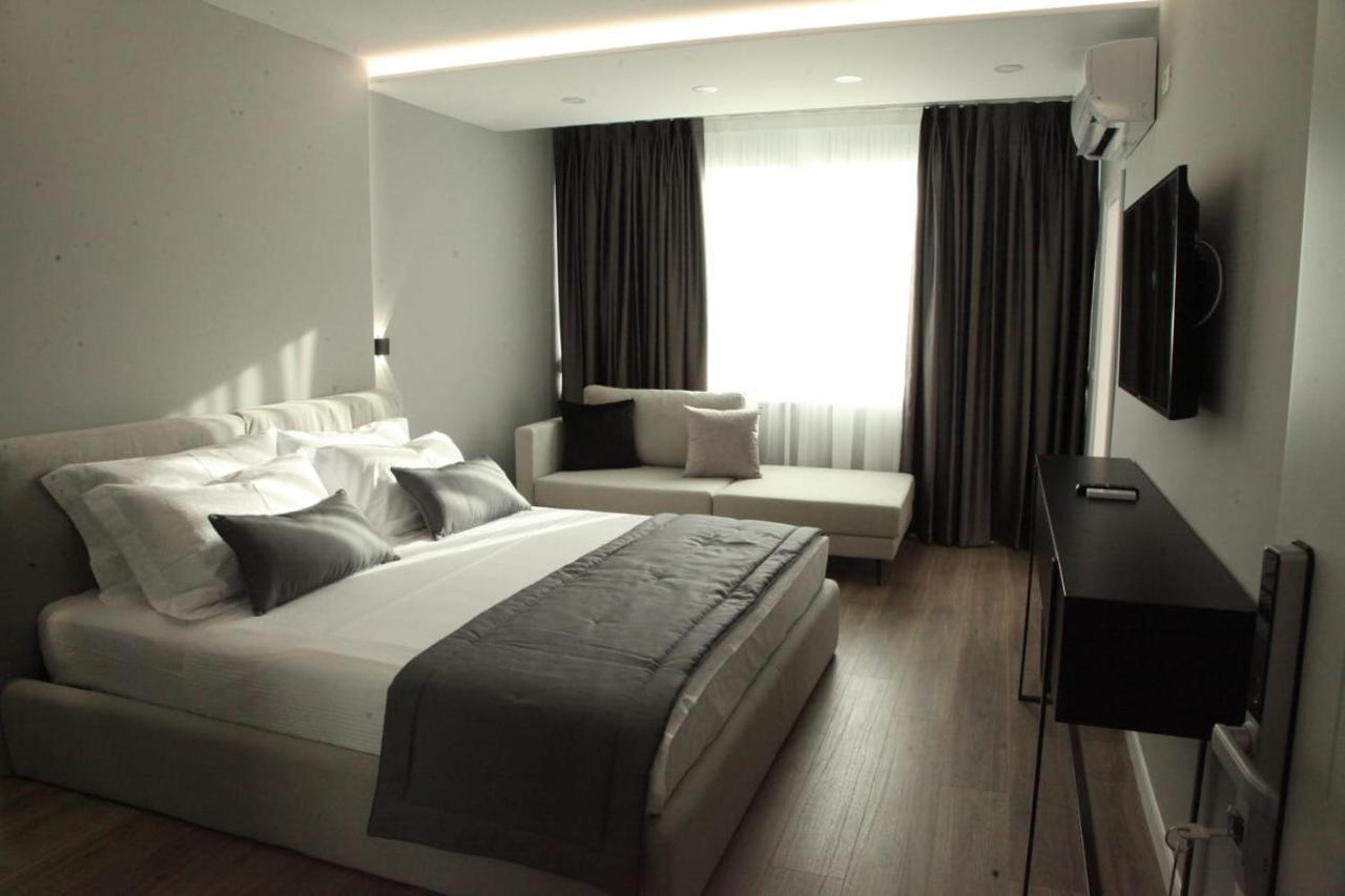 L'Hotel تيرانا المظهر الخارجي الصورة